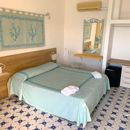 Club Esse Shardana Hotel 4*