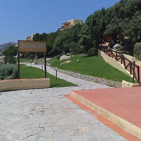 Club Esse Shardana 4* Santa Teresa Gallura