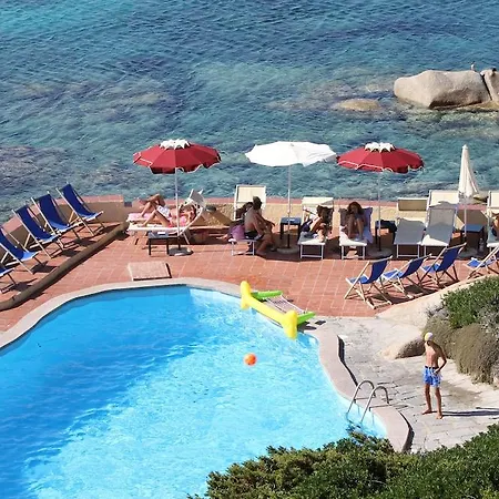 Club Esse Shardana فندق 4*