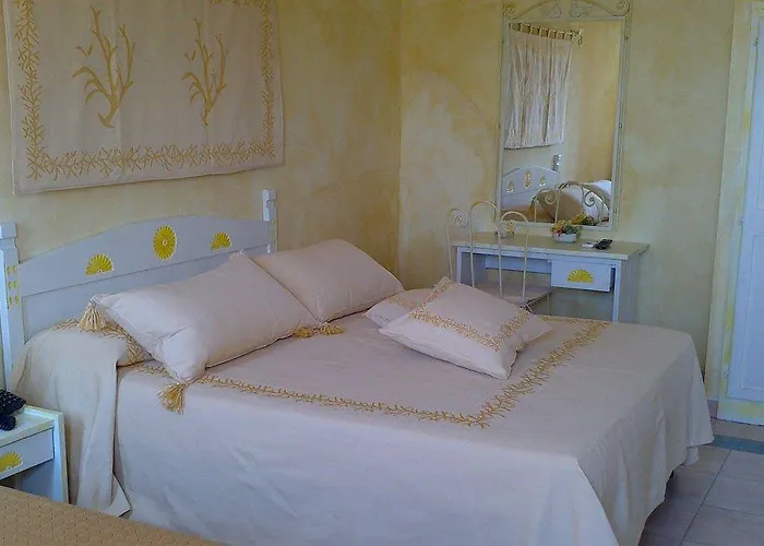 Club Esse Shardana Hotel