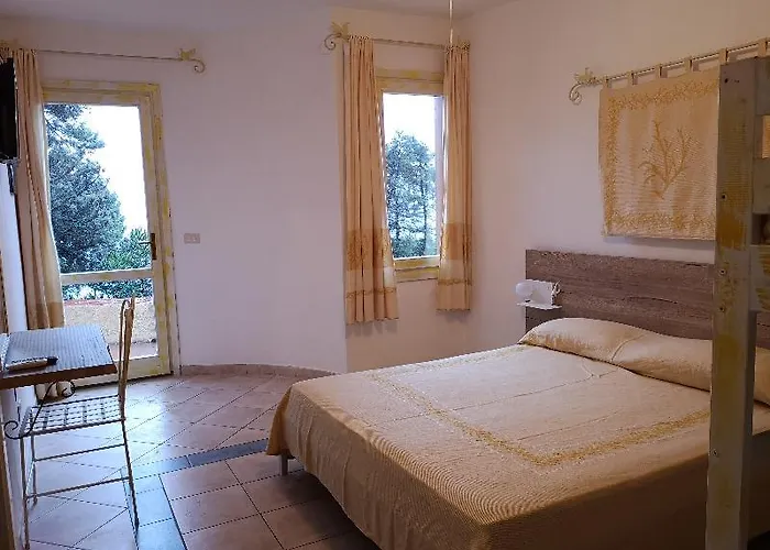 Club Esse Shardana 4* Santa Teresa Gallura